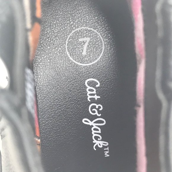 Cat And Jack Boy's Size 7 Black Tiffy Boots New With Tags - Picture 6 of 13